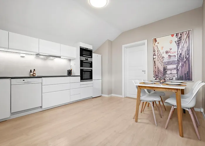 Apartment Sentral Og Moderne 4br I - P
